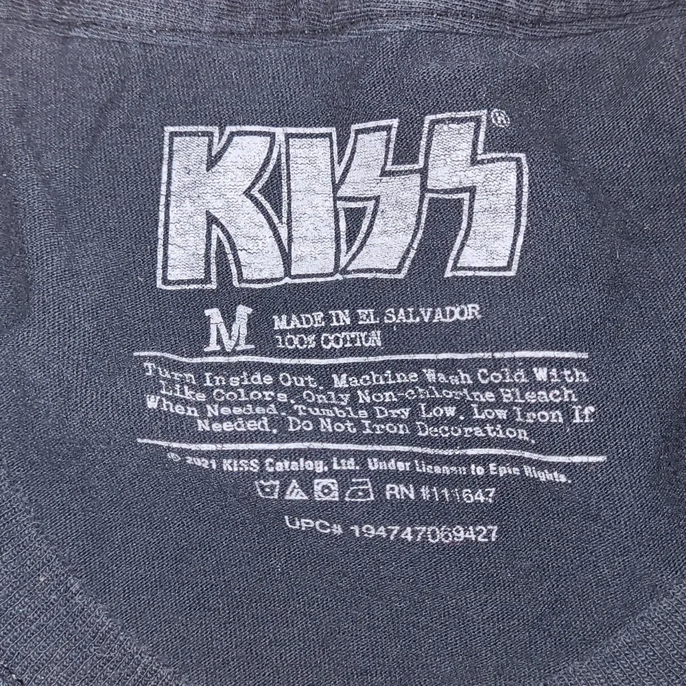 Shirt - Picture 2 of 3